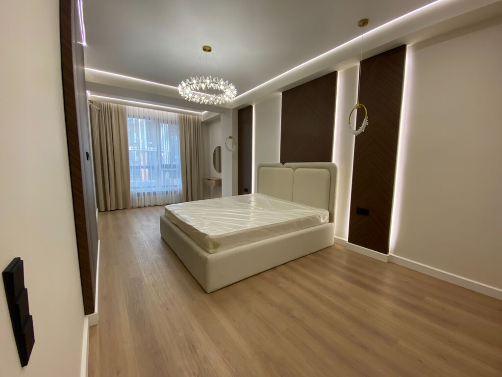 3 комнаты, 109 м², Южная Магистраль Элитка, 4 этаж, Дизайнерский ремонт: фото 4