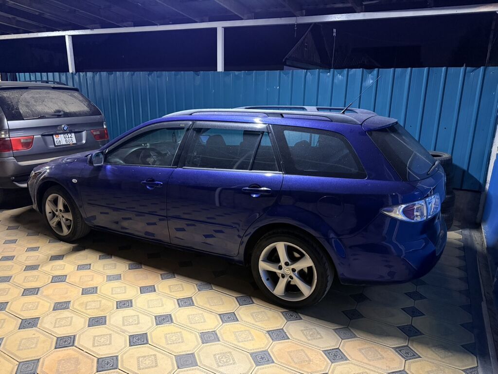 Mazda 6