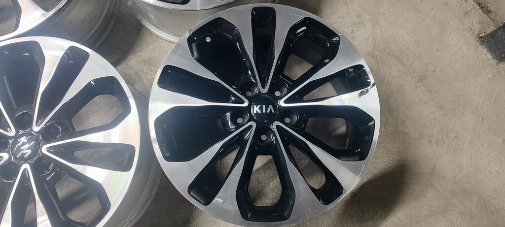 Литые Диски R 18 Kia, Комплект, отверстий - 5, Б/у: фото 5
