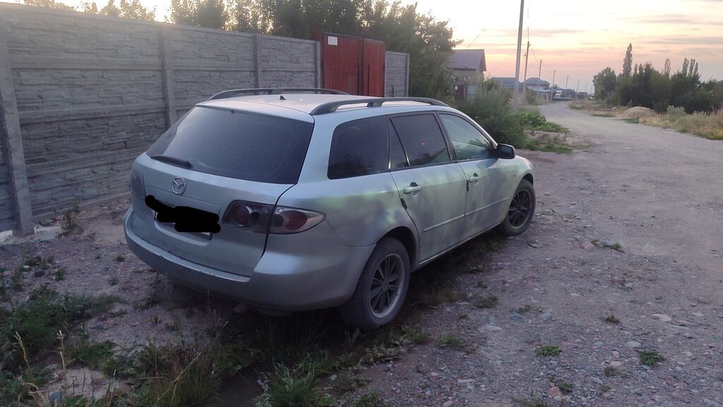 Mazda 6: 2003 г., 2 л, Механика, Дизель, Универсал: фото 3