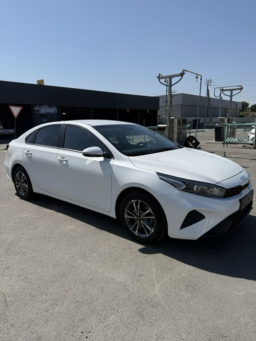 Kia Cerato: 2022 г., 1.6 л, Бензин, Седан: фото 3