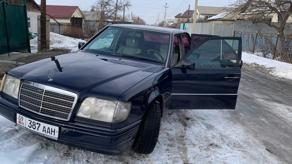 Mercedes-Benz W124, 1994 г., механика, бензин: фото 3