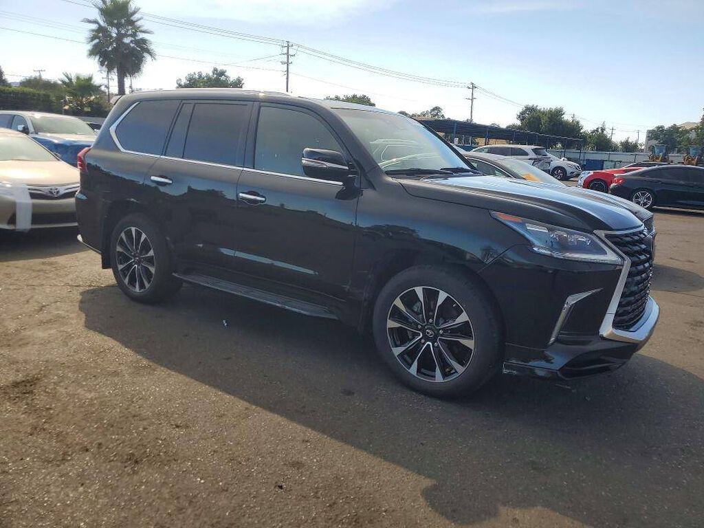 Lexus LX: 2021 г., 5.7 л, Автомат, Бензин: фото 2