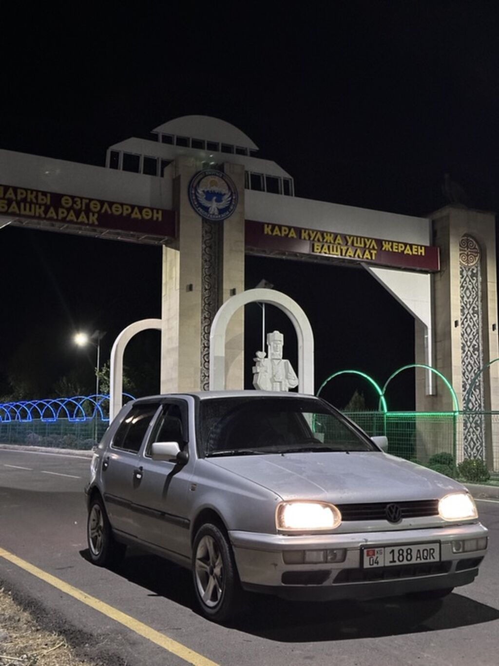 Volkswagen Golf: 1994 г., 1.6 л, Механика, Хэтчбэк: фото 2