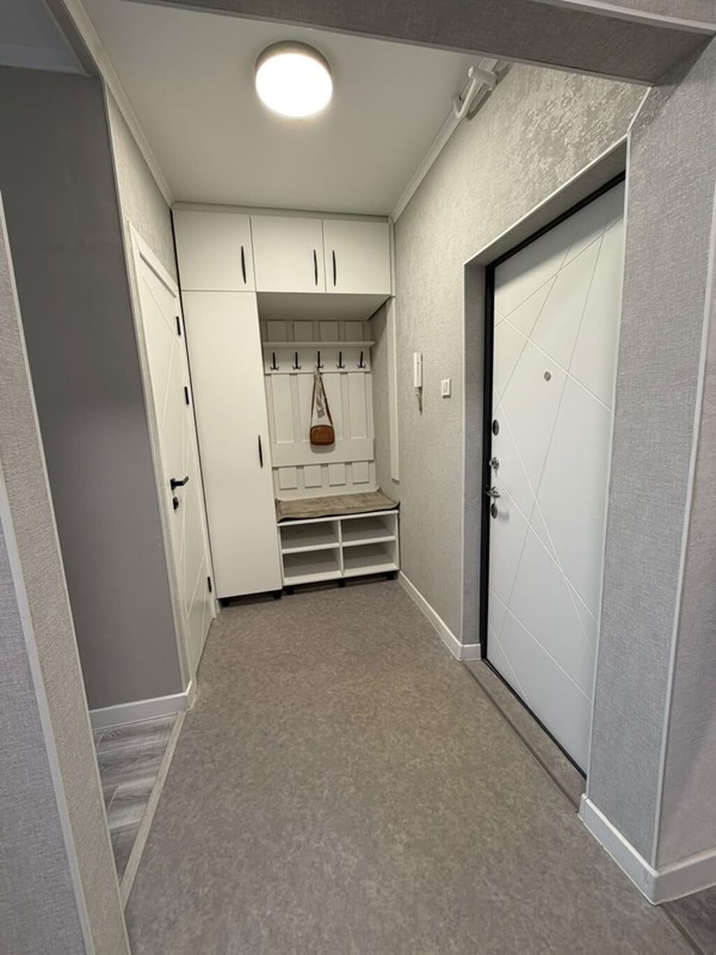 2 комнаты, 48 м², 7 мкр 105 серия, 1 этаж, Свежий ремонт: фото 6