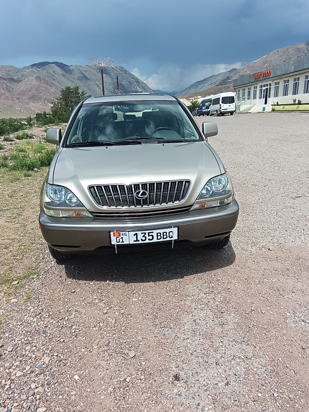 Lexus RX: 2000 г., 3 л, Автомат, Бензин, Кроссовер: фото 3