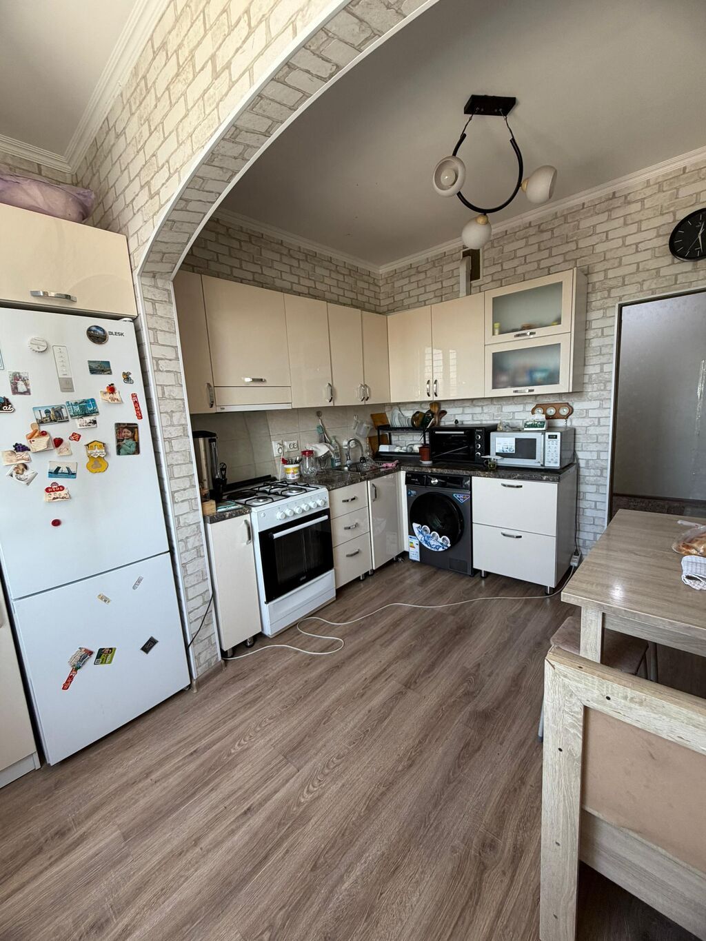 2 комнаты, 66 м², 12 мкр 106 серия, 4 этаж, Требуется ремонт: фото 5