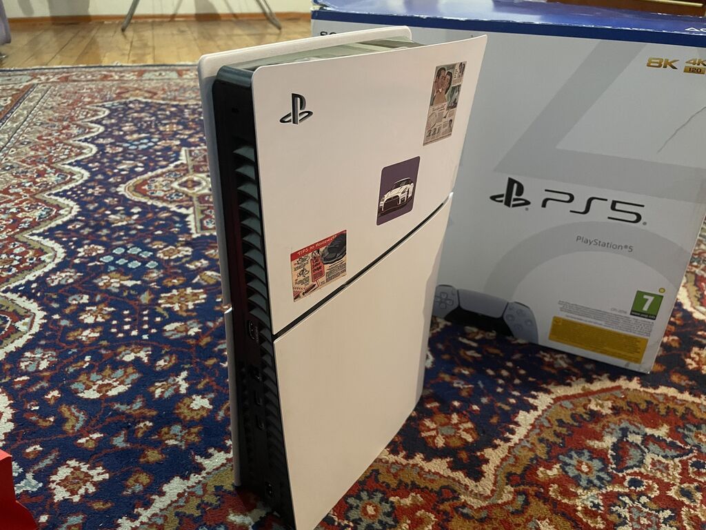 PlayStation 5 (версия с дисководом) + аксессуары Комплектация: -: фото 2
