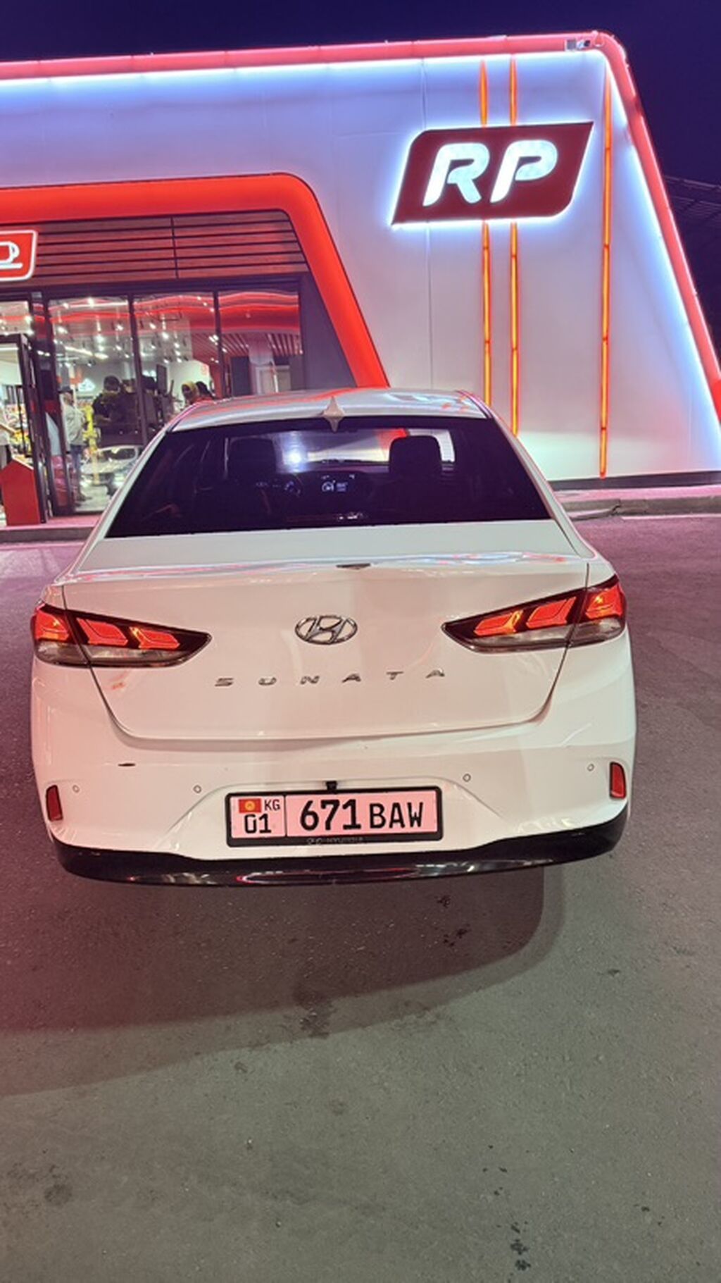 Hyundai Sonata: 2019 г., 2 л, Автомат, Газ, Седан: фото 5
