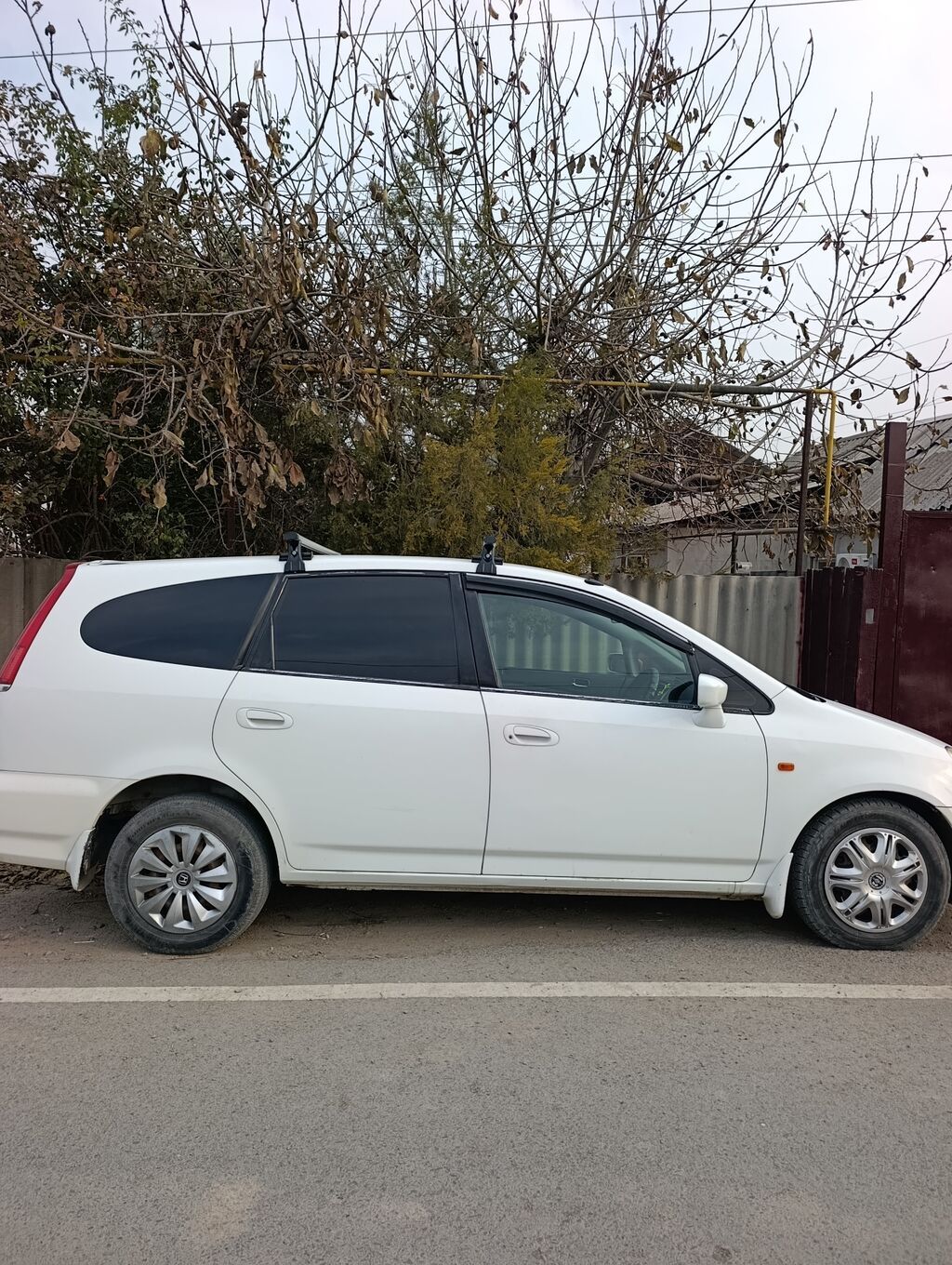 Honda Stream: 2000 г., 2 л, Автомат, Бензин, Минивэн: фото 4