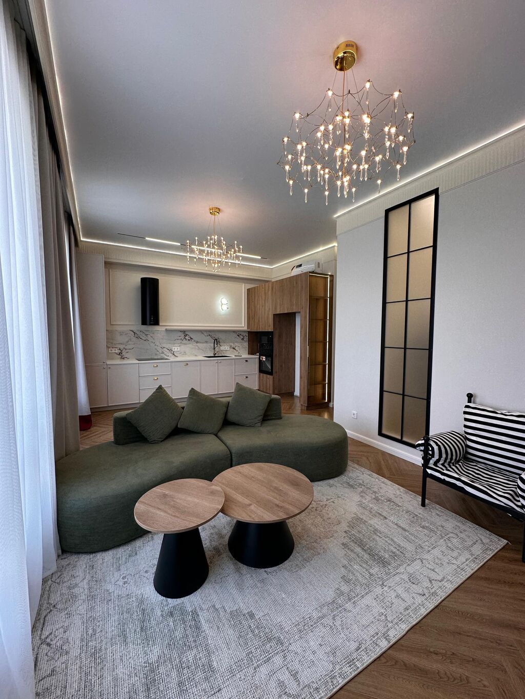 3 комнаты, 80 м², Элитка, 16 этаж, Дизайнерский ремонт: фото 3