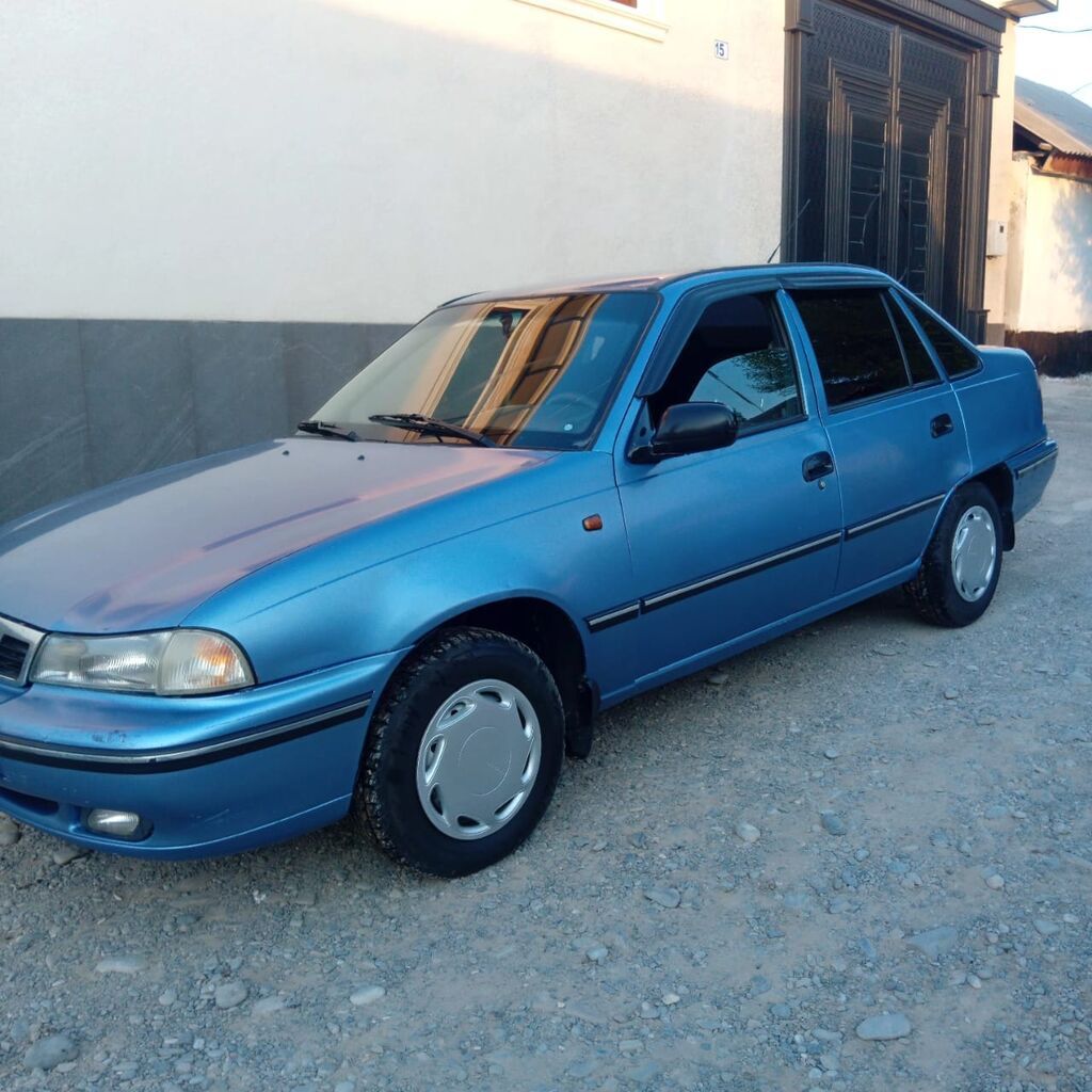 Daewoo Nexia: 2007 г., 1.5 л, Механика, Бензин, Седан: фото 3