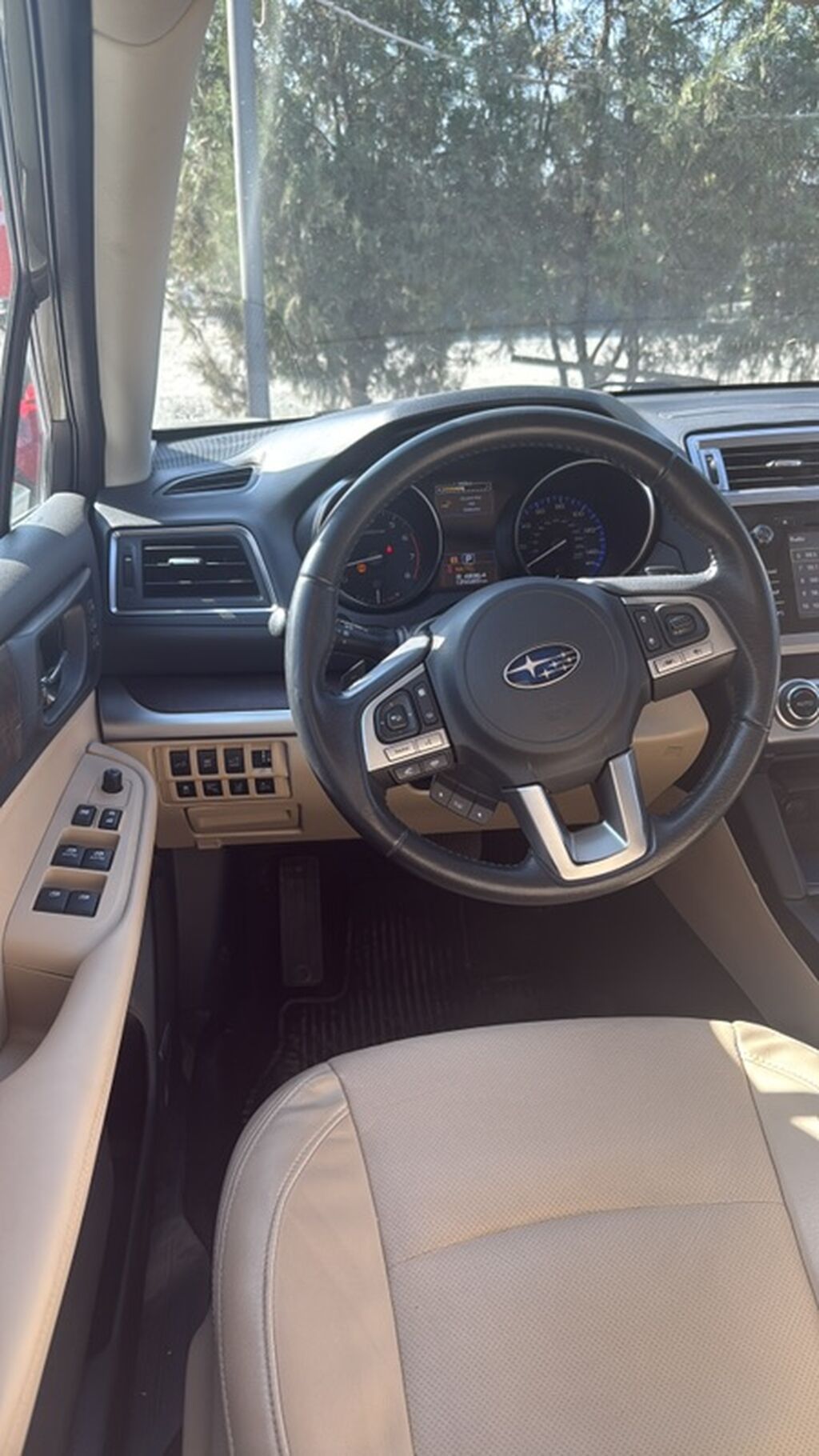 Subaru Outback: 2017 г., 2.5 л, Автомат, Бензин, Универсал: фото 4