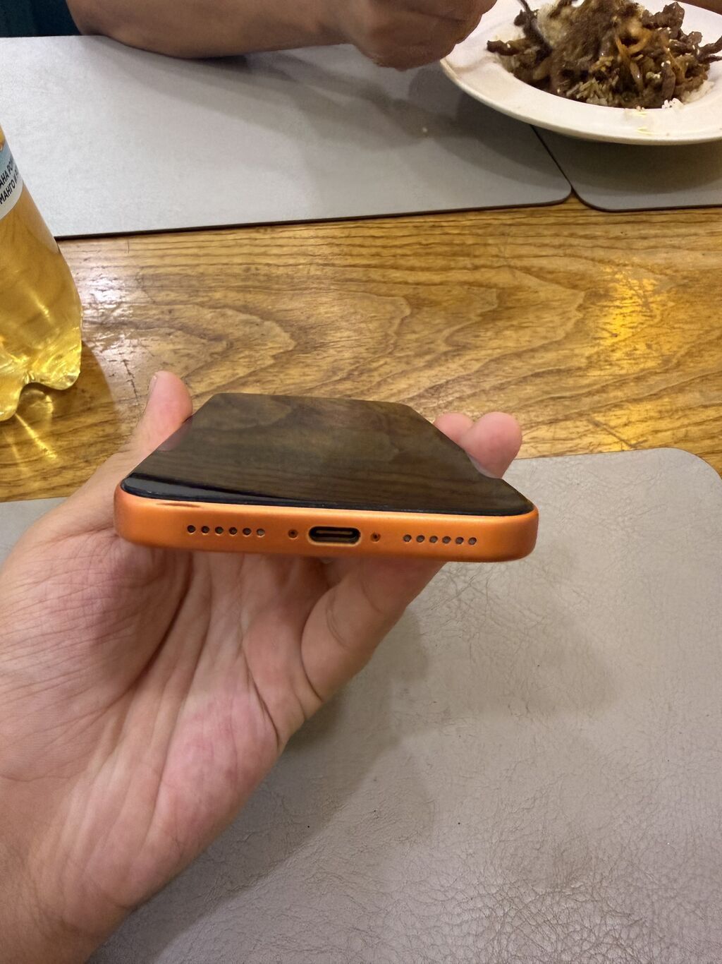 IPhone 17 Pro Max, Новый, 256 ГБ, Оранжевый, 100 %: фото 4