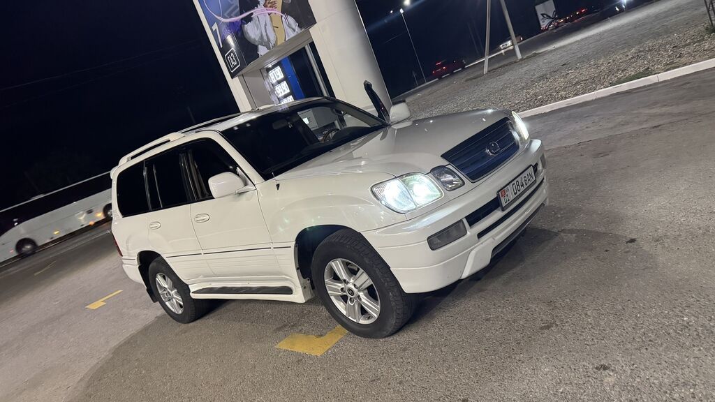 Lexus LX: 2005 г., 4.7 л, Автомат, Газ, Внедорожник: фото 3