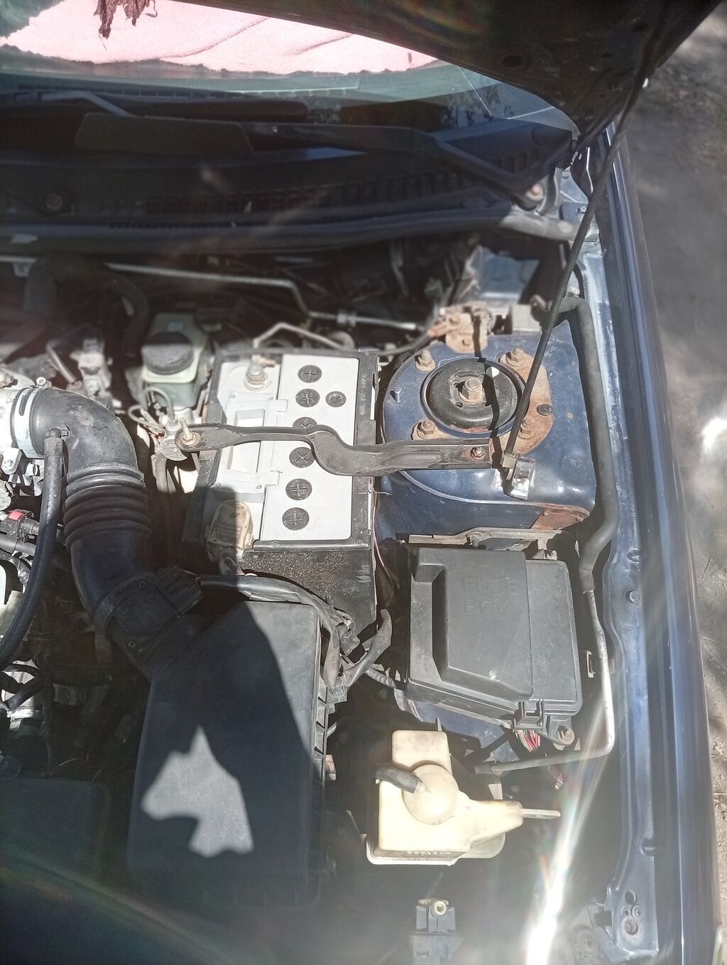 Mazda 323: 2001 г., Универсал: фото 5