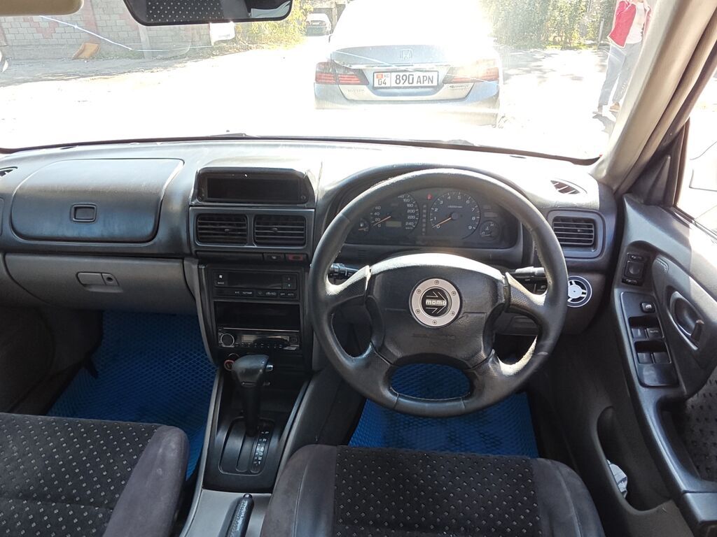 Subaru Forester: 1997 г., 2 л, Автомат, Бензин, Кроссовер: фото 6