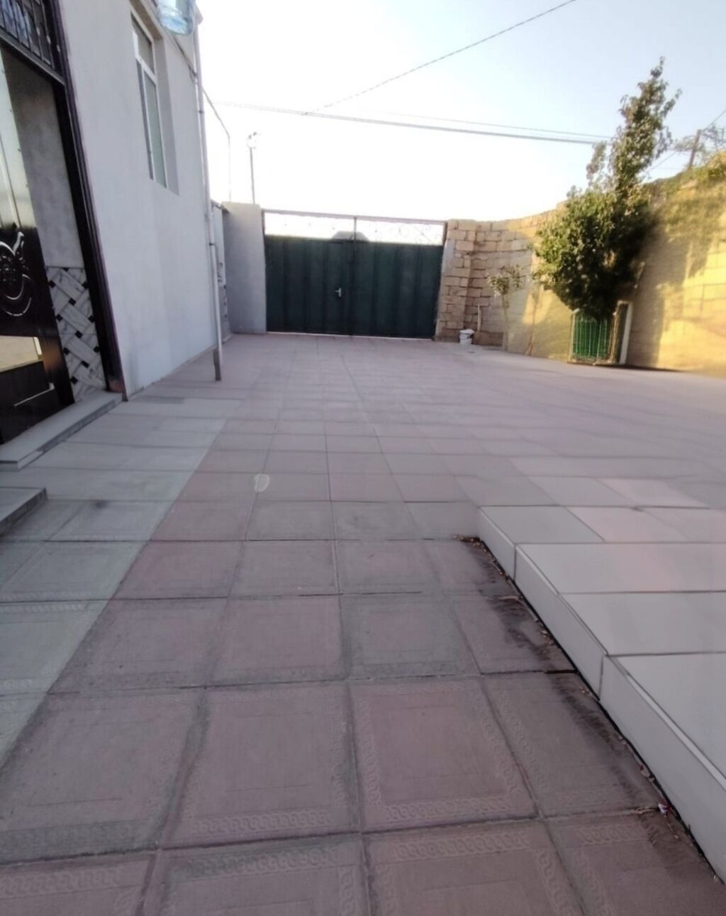 4 otaqlı, 125 kv. m, Yeni təmirli