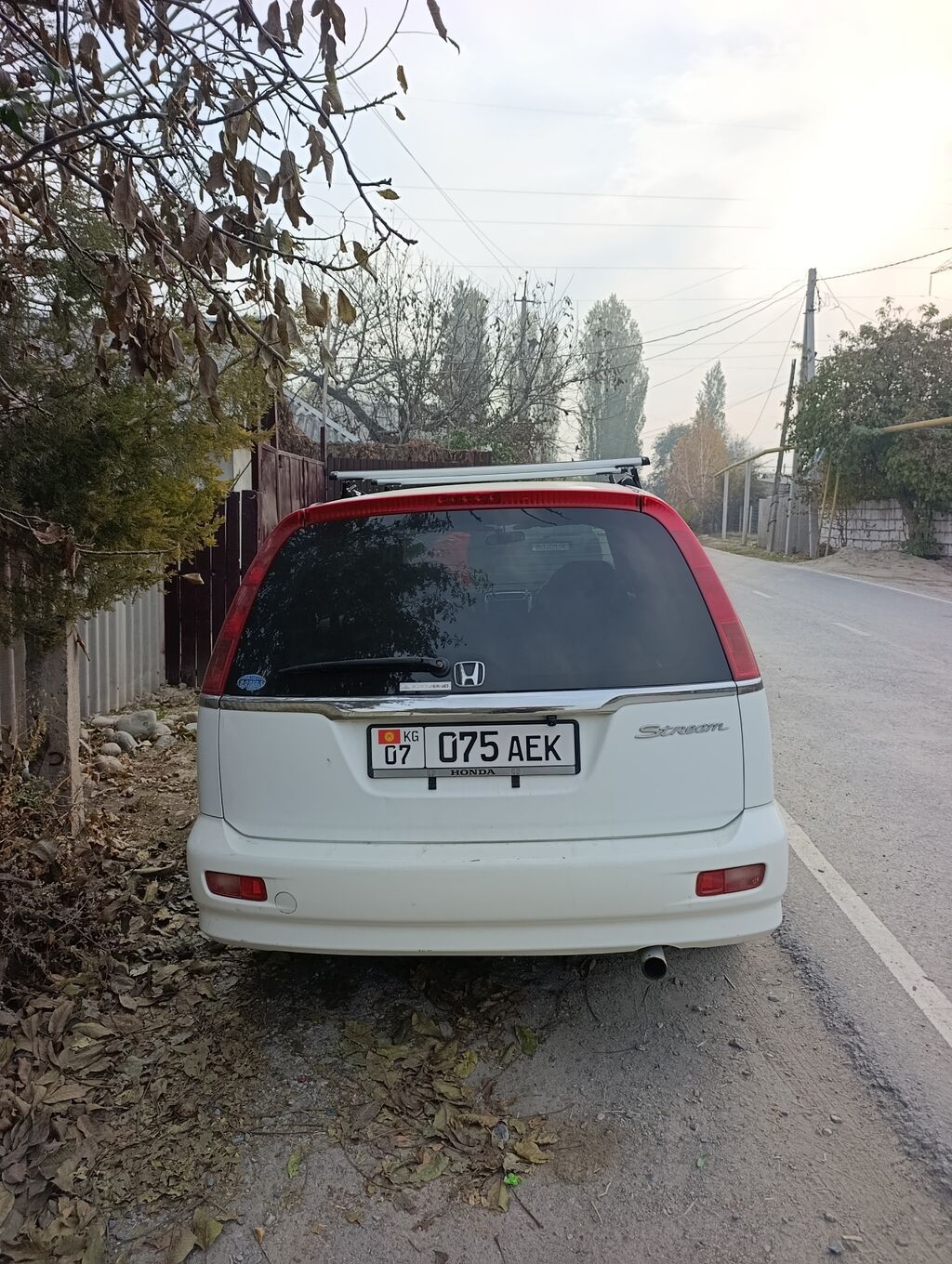 Honda Stream: 2000 г., 2 л, Автомат, Бензин, Минивэн: фото 5