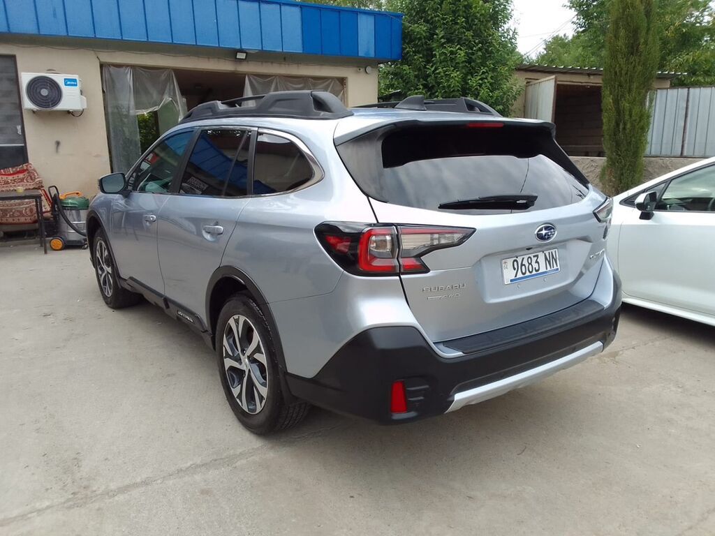 Subaru Outback: 2019 г., 2.5 л, Автомат, Бензин, Универсал: фото 2
