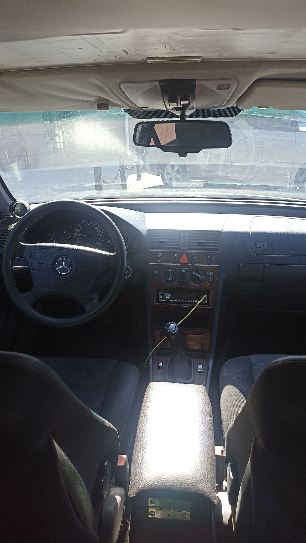 Mercedes-Benz C-Class: 1996 г., 1.8 л, Механика, Бензин, Седан: фото 5