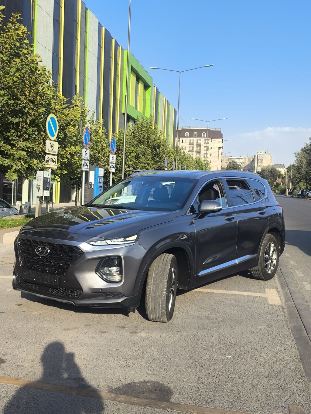 Hyundai Santa Fe: 2019 г., 2 л, Автомат, Дизель, Кроссовер: фото 2