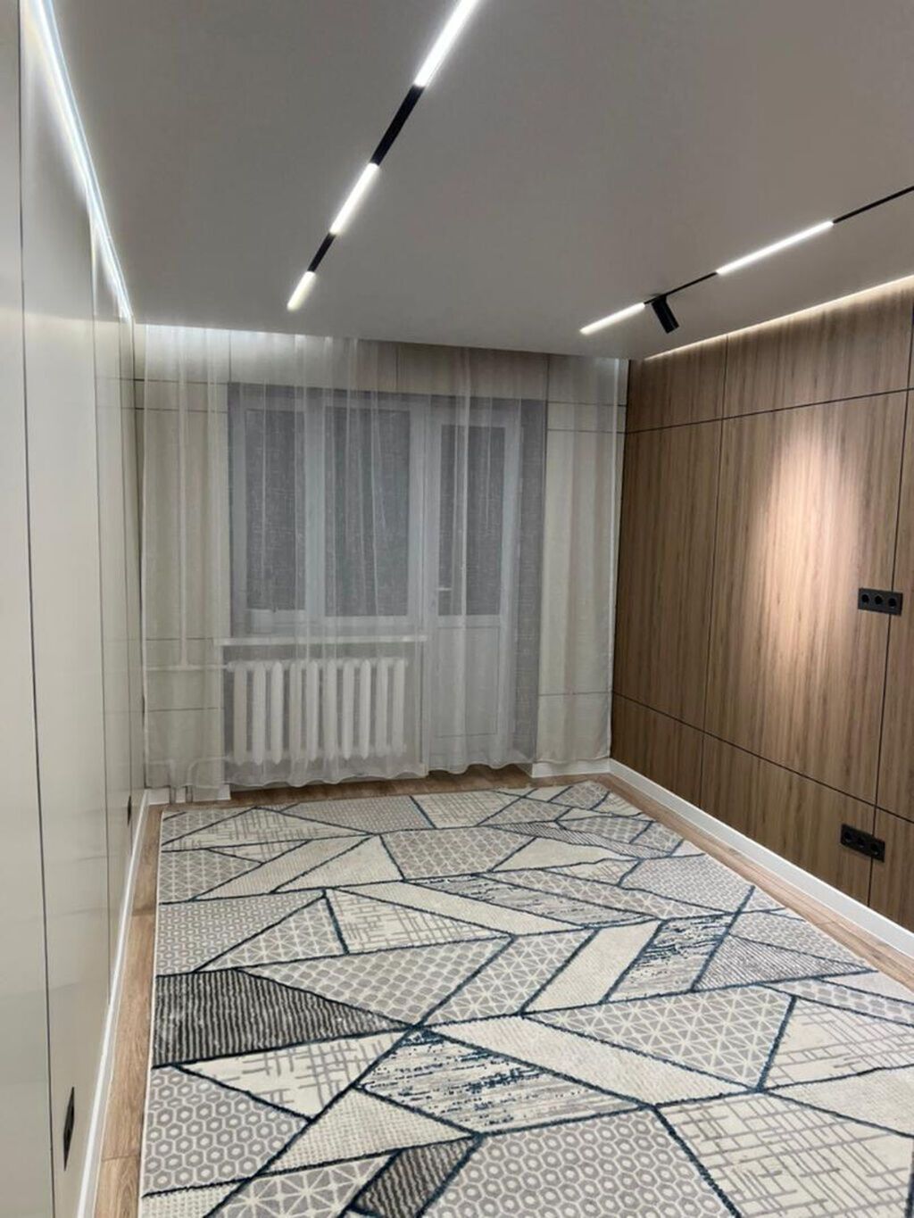 3 комнаты, 58 м², 9 мкр Индивидуалка, 4 этаж, Евроремонт: фото 1