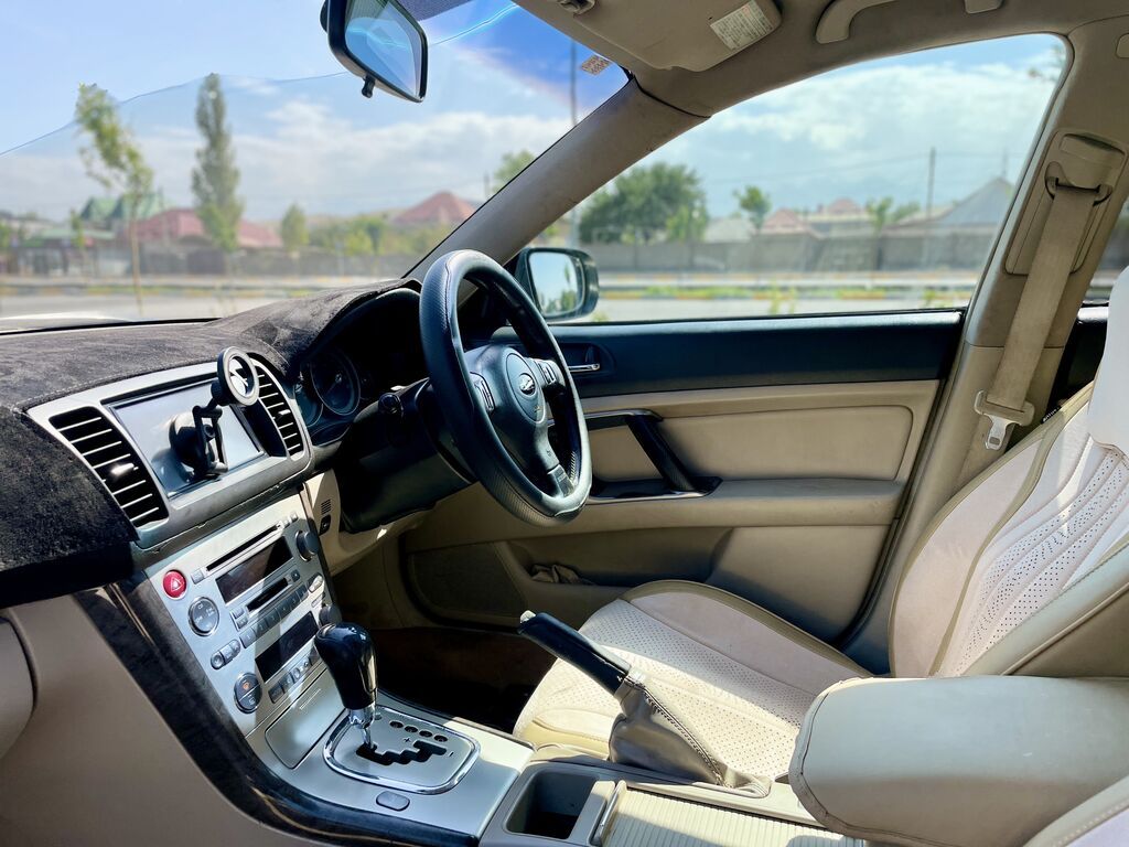 Subaru Outback: 2005 г., 3 л, Автомат, Бензин, Универсал: фото 5
