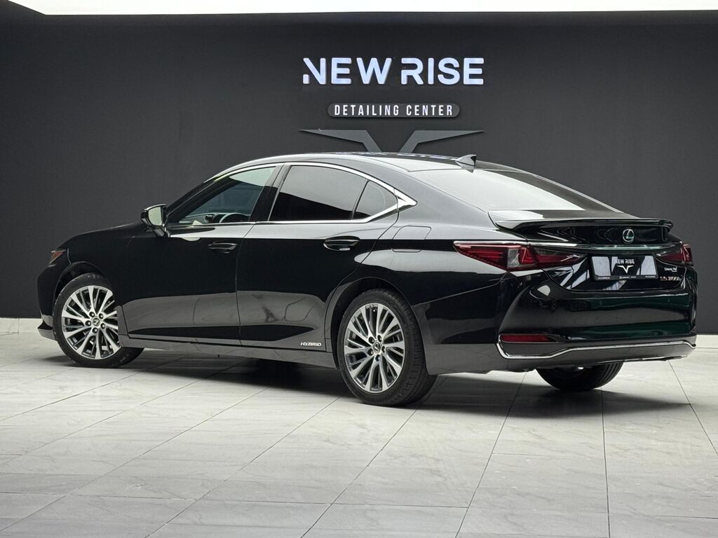 Lexus ES: 2020 г., 2.5 л, Вариатор, Гибрид, Седан: фото 5