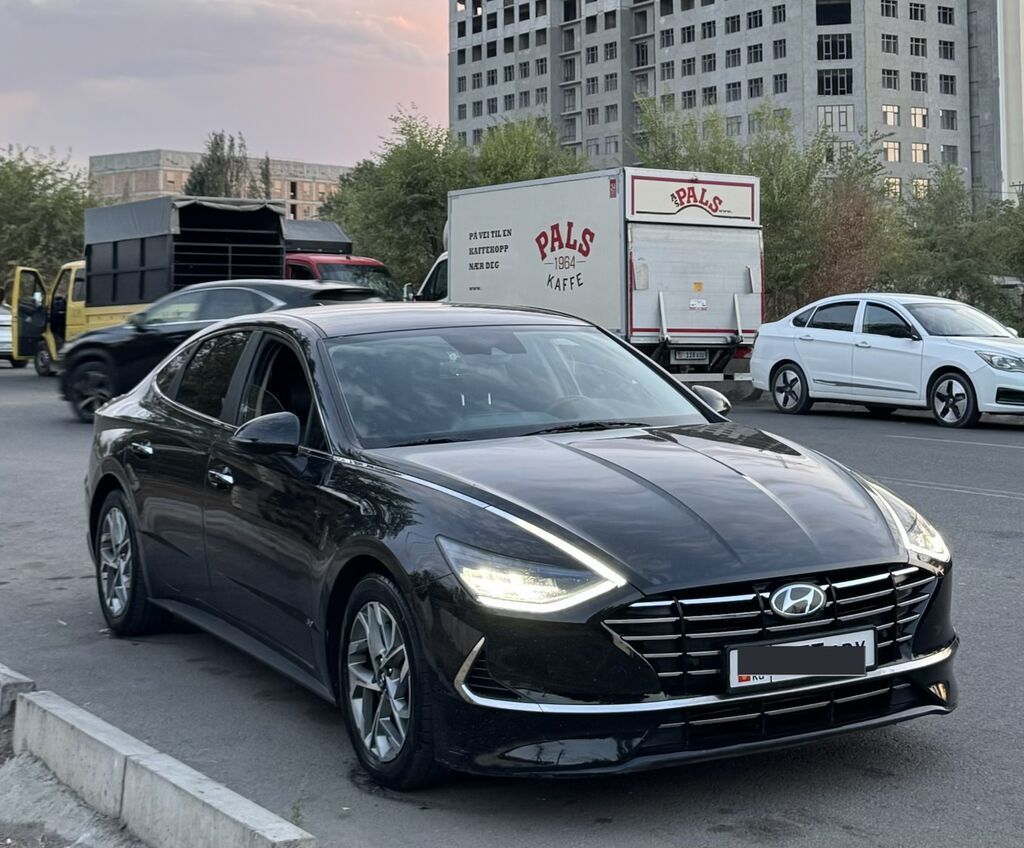 Hyundai Sonata: 2019 г., 2 л, Автомат, Бензин, Седан: фото 2