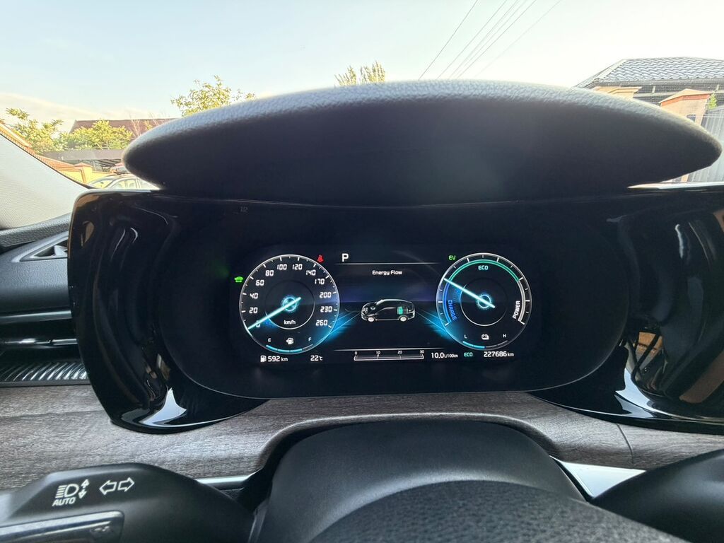 Kia K5: 2020 г., 2 л, Автомат, Гибрид, Седан: фото 8