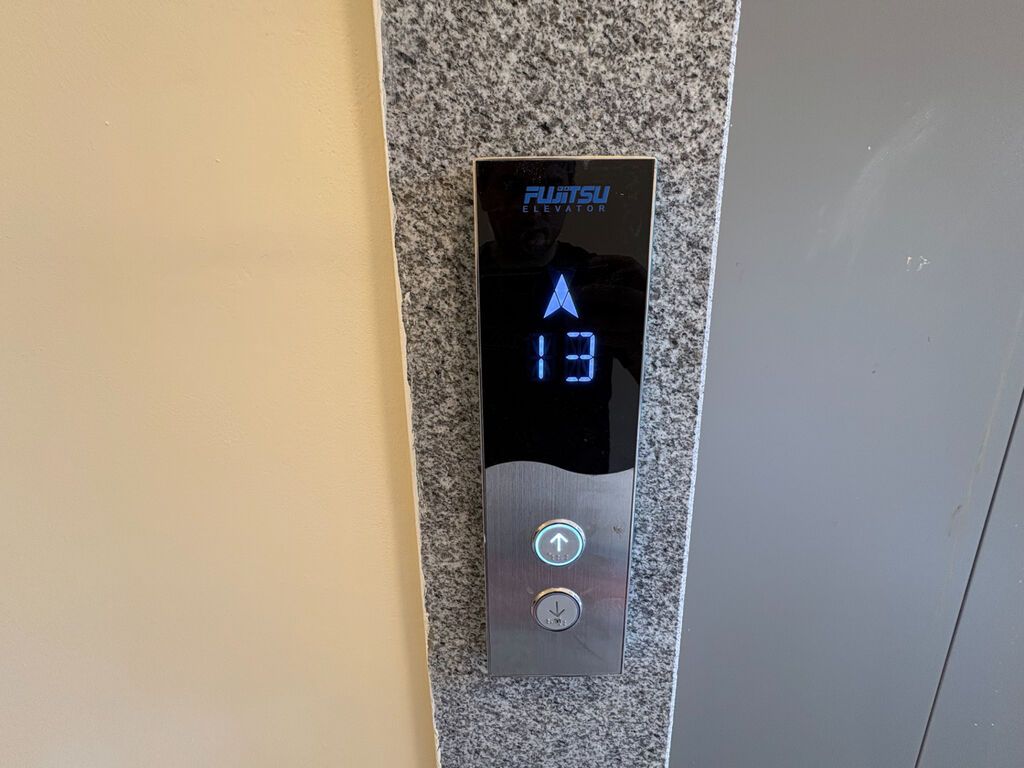 3 otaqlı, Yeni tikili, 126 kv. m