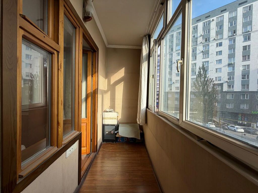 3 комнаты, 69 м², Восток-5 мкр 105 серия, 4 этаж, Евроремонт: фото 4