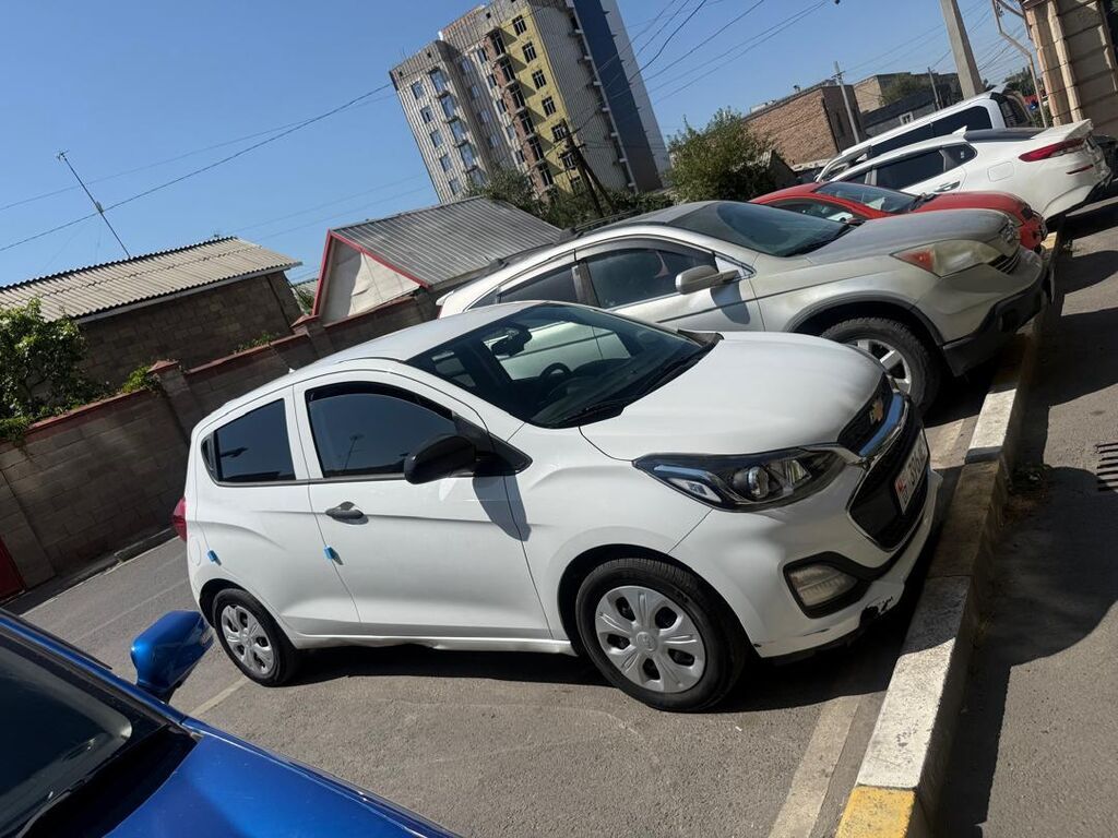 Chevrolet Spark: 2019 г., 1 л, Автомат, Бензин, Хэтчбэк: фото 6