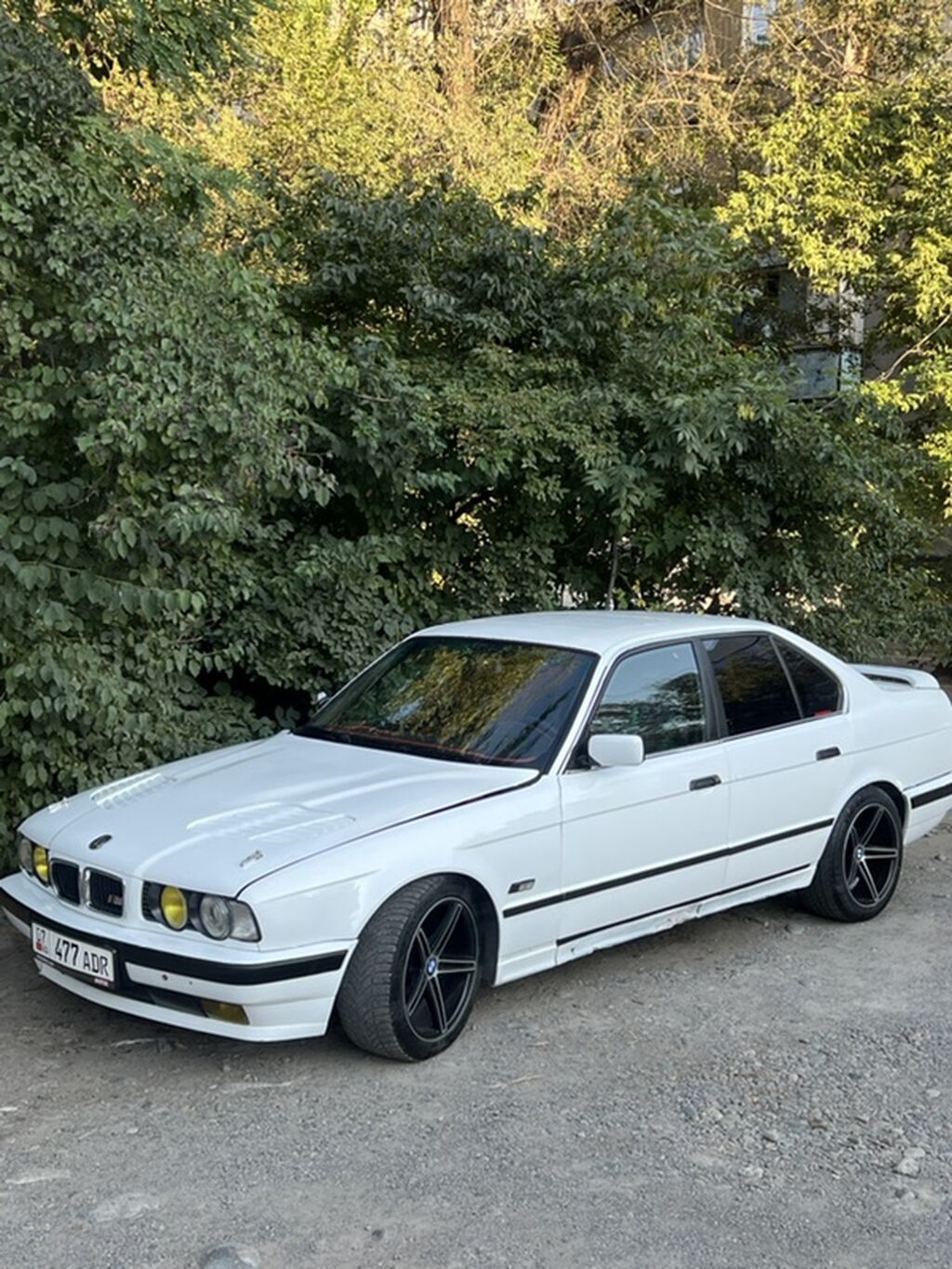 BMW 5 series: 1991 г., 2 л, Механика, Бензин, Седан: фото 3