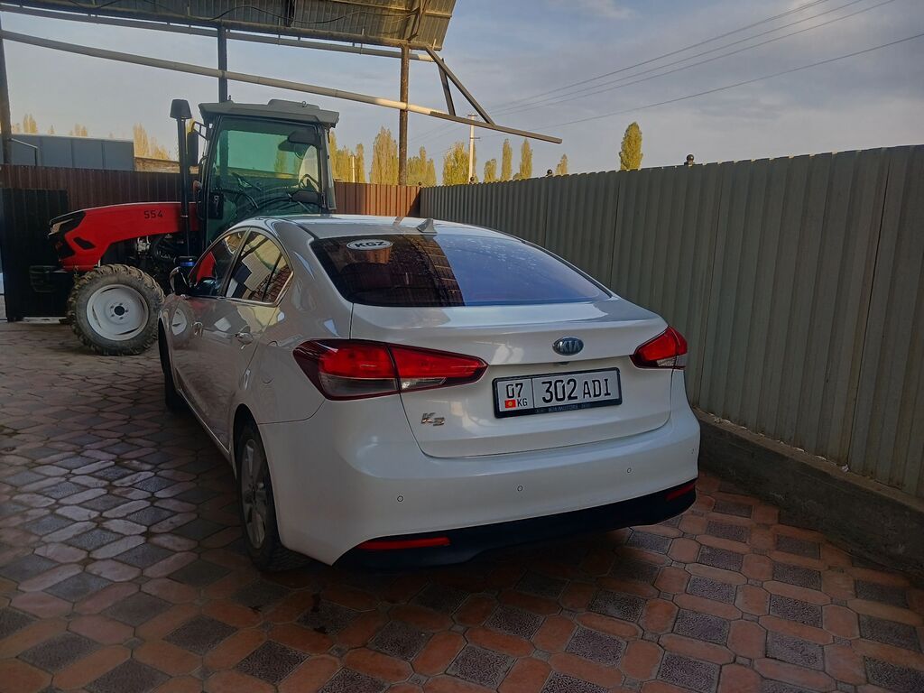 Kia Cerato: 2016 г., 1.6 л, Автомат, Бензин, Седан: фото 4