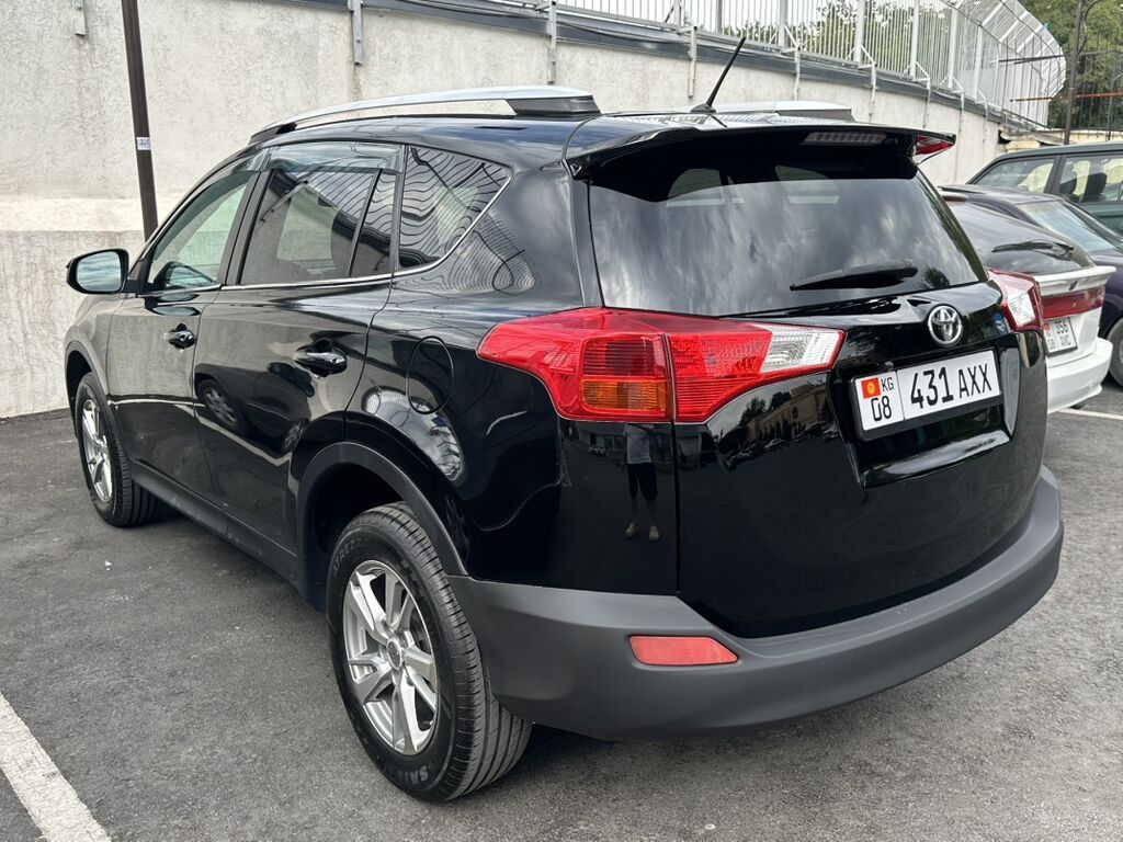 Toyota RAV4: 2013 г., 2.5 л, Автомат, Бензин, Кроссовер: фото 2