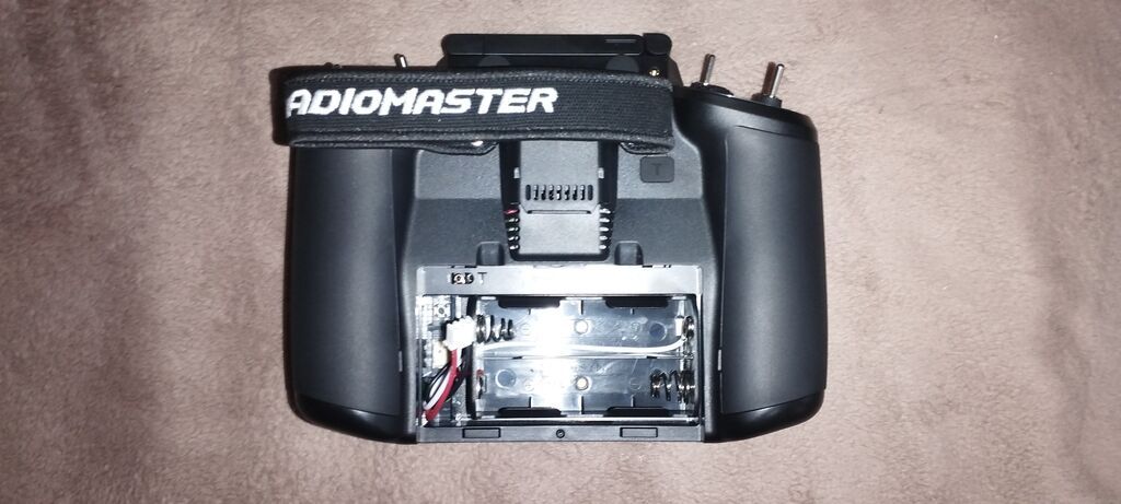 Пульт Radiomaster GX12 ELRS 2.4 GHz с кейсом: фото 6