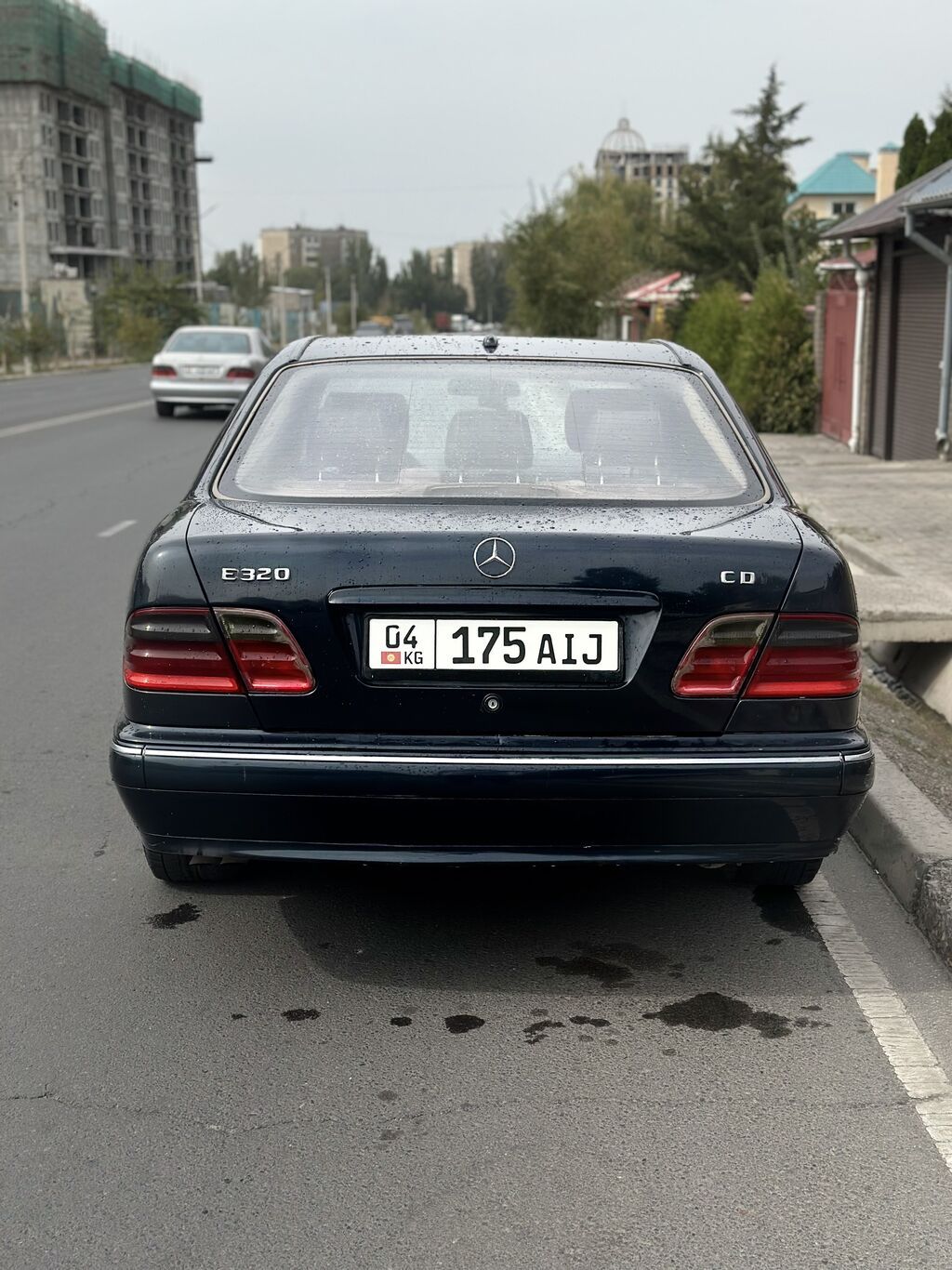 Mercedes-Benz E-Class: 2001 г., 3.2 л, Автомат, Дизель, Седан: фото 6