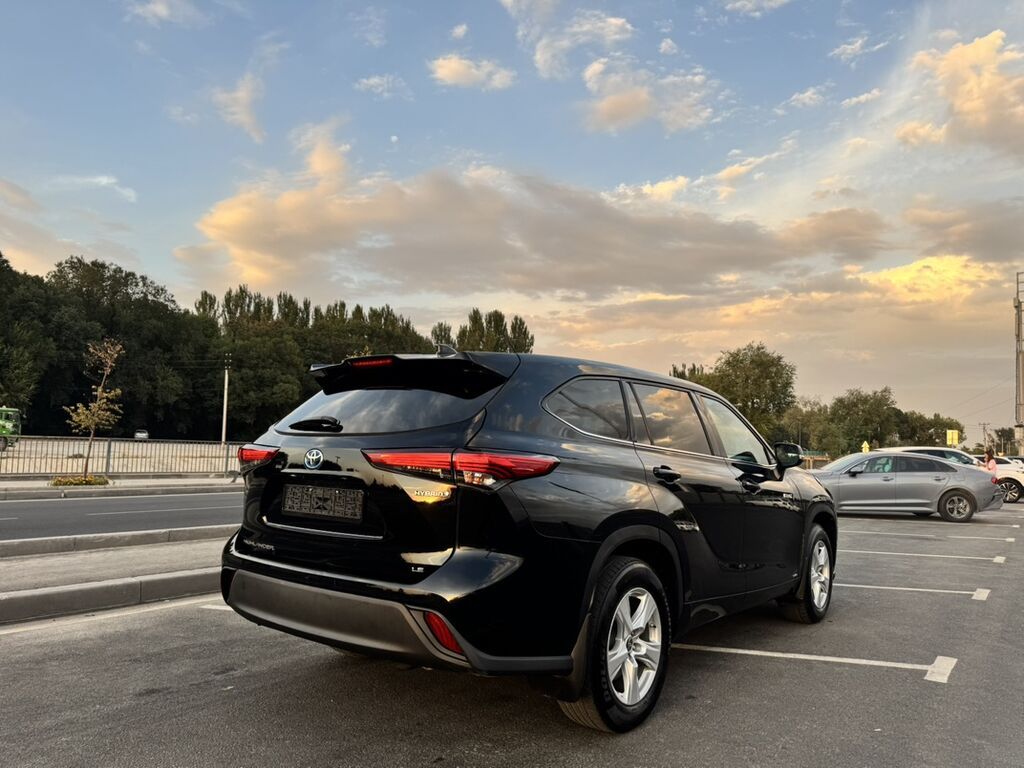 Toyota Highlander: 2021 г., 2.5 л, Вариатор, Гибрид, Кроссовер: фото 3