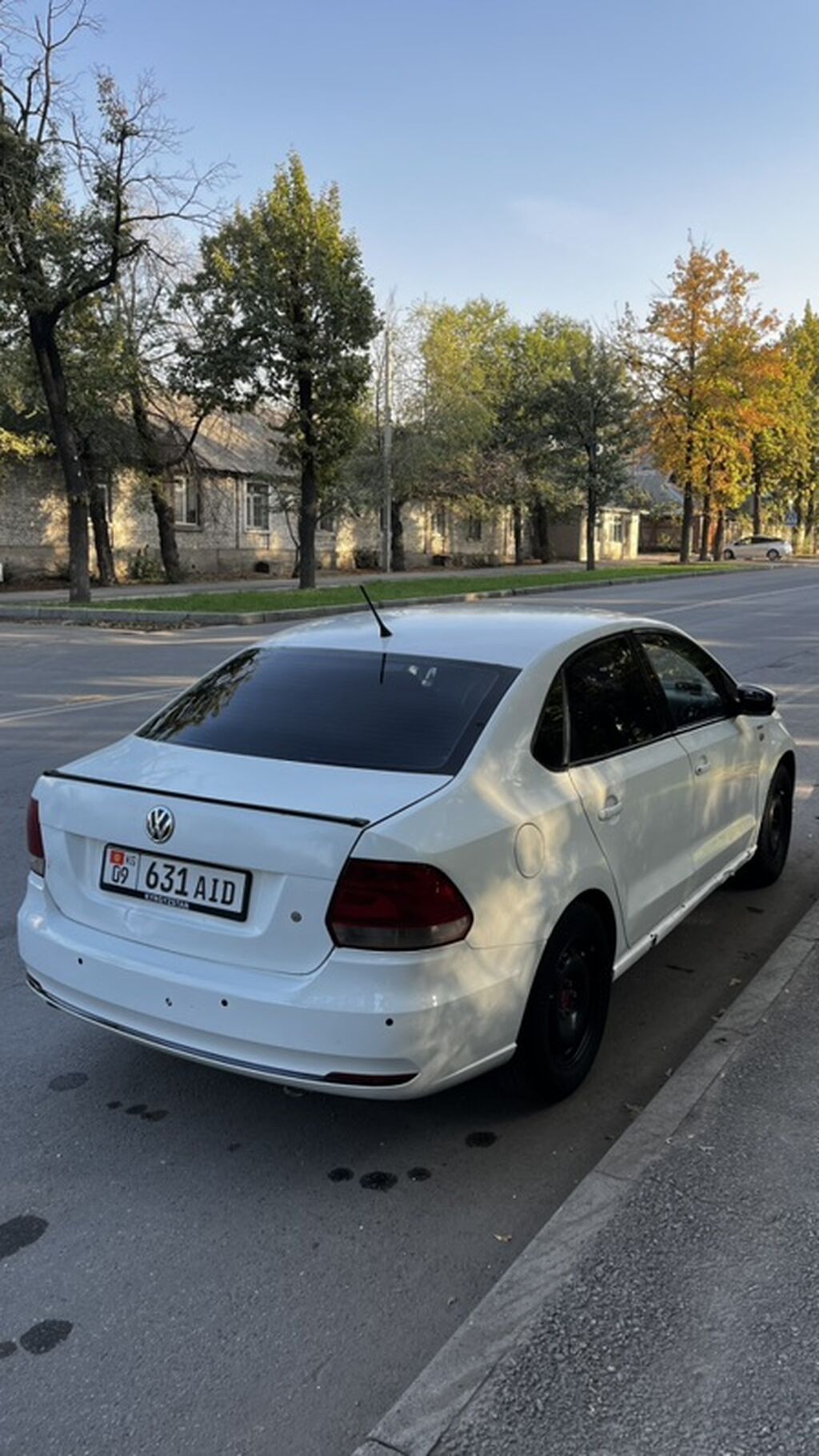 Volkswagen Polo: 2013 г., 1.6 л, Автомат, Бензин, Седан: фото 5