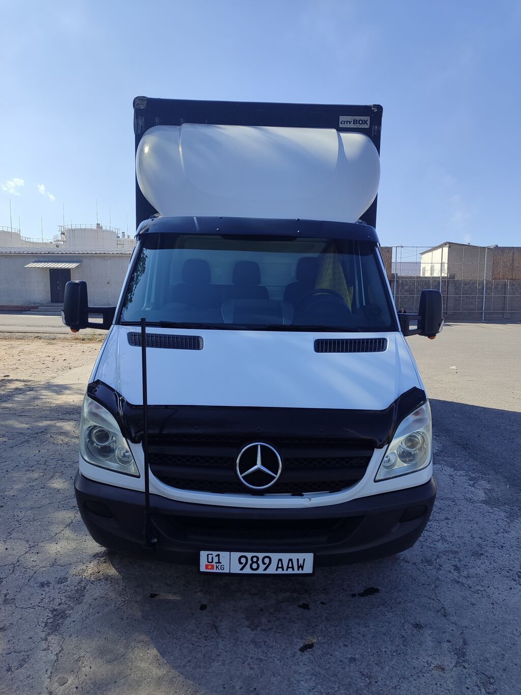 Грузовой фургон Mercedes-Benz Sprinter с изотермическим кузовом: фото 2