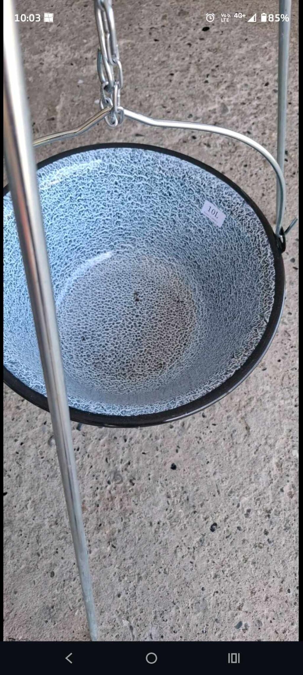 Šerpe: Kotlic imalirani od 10 sa nozicama