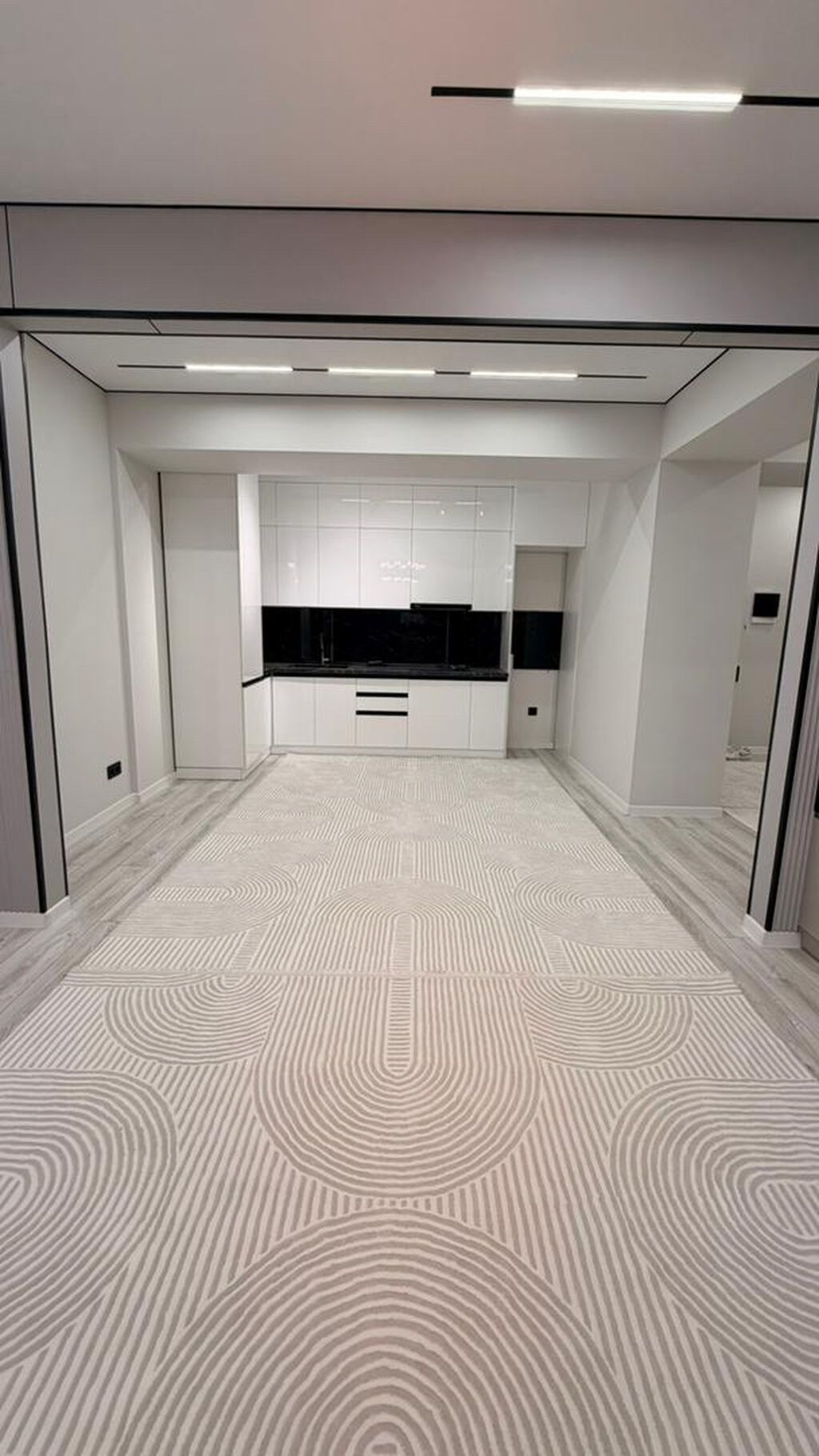 3 комнаты, 84 м², Элитка, 5 этаж, Дизайнерский ремонт: фото 3