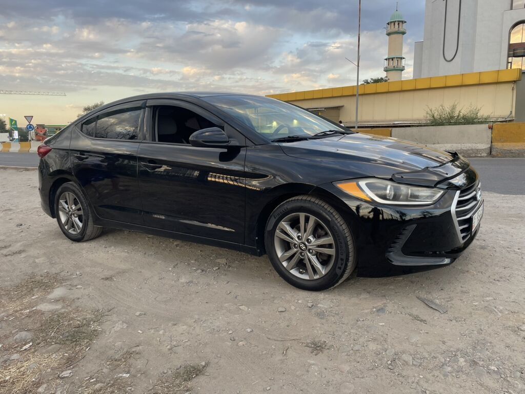 Hyundai Elantra: 2017 г., 2 л, Автомат, Бензин, Седан: фото 8