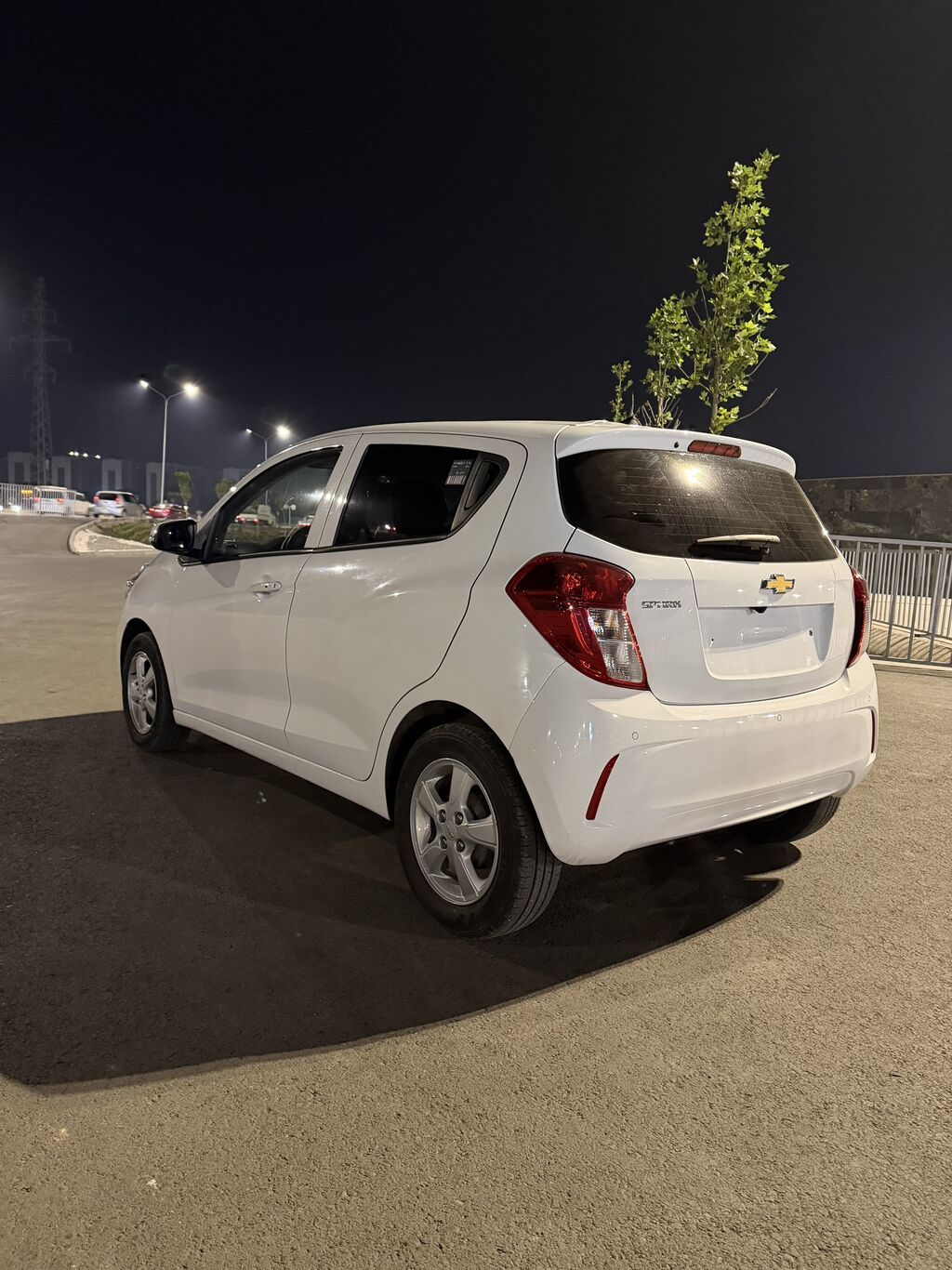 Chevrolet Spark: 2020 г., 1 л, Вариатор, Бензин, Хэтчбэк: фото 4