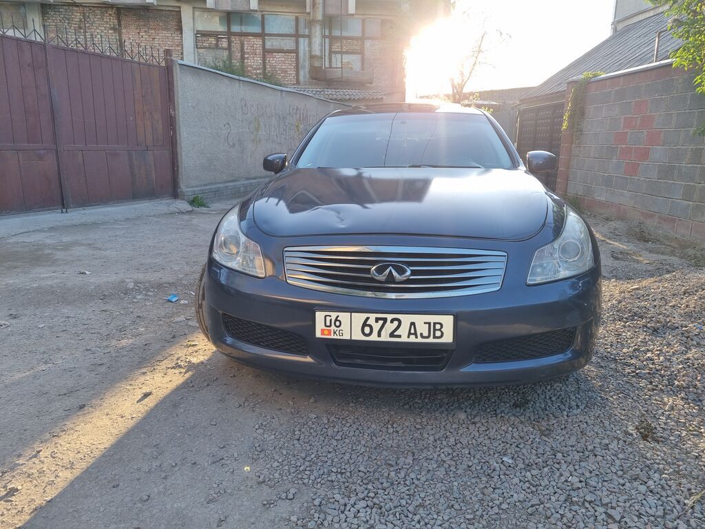 Infiniti G35: 2007 г., 3.5 л, Автомат, Бензин, Седан: фото 2