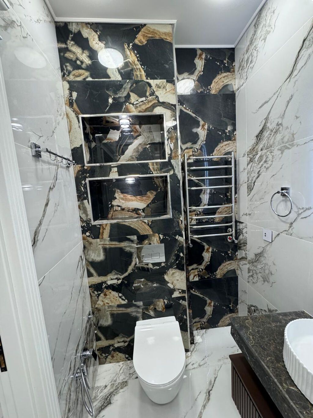 Ağ Şəhər Bulvarı, Boulevard Tower-də 3 otaqlı kirayə mənzil Ünvan