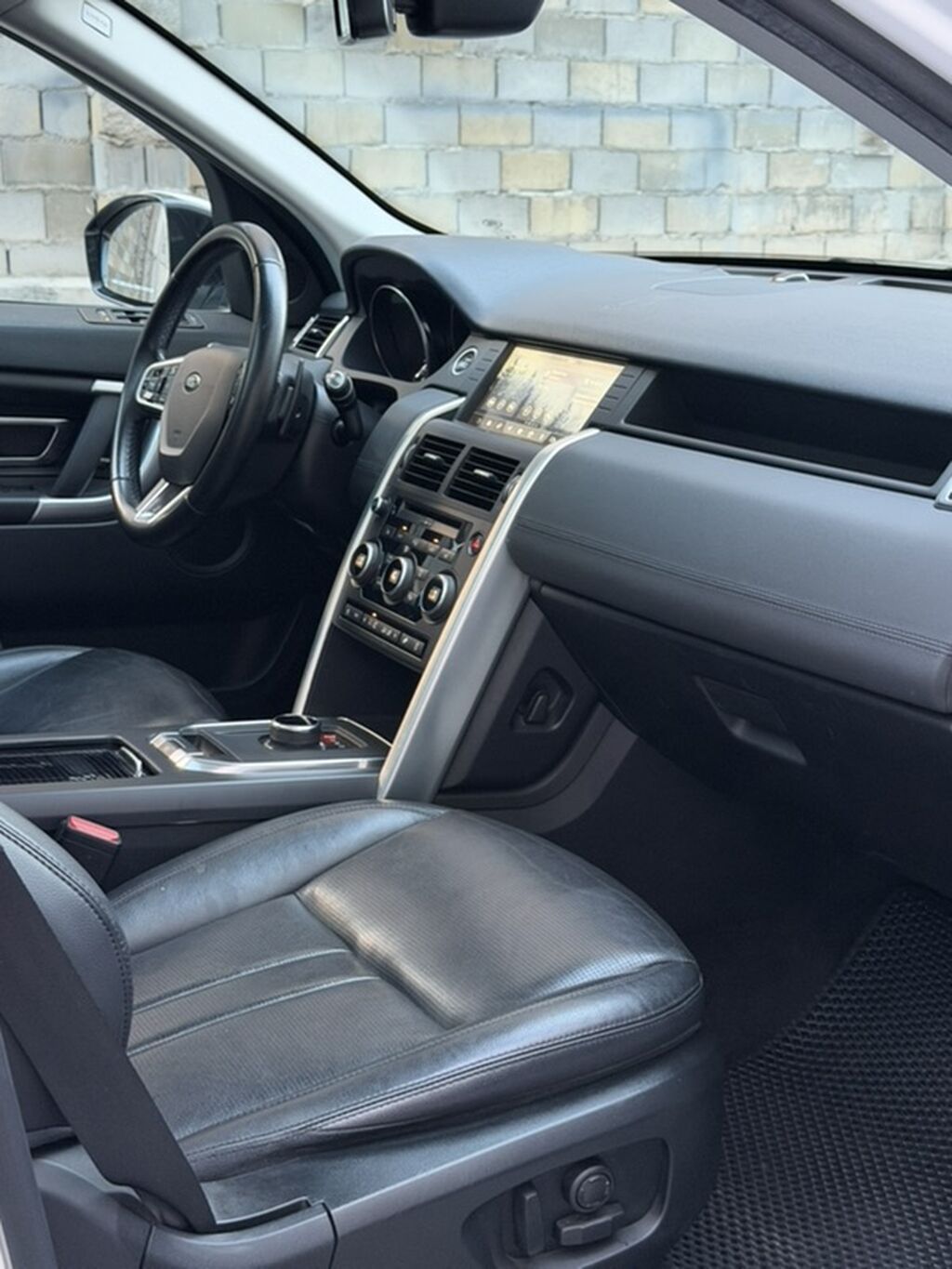 Land Rover Discovery Sport: 2019 г., 2 л, Автомат, Дизель, Кроссовер — фото 8