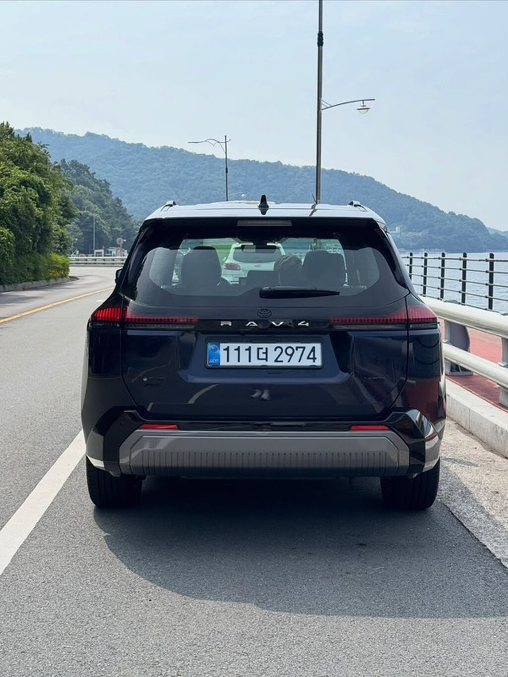 Toyota RAV4: 2026 г., Автомат, Кроссовер: фото 3